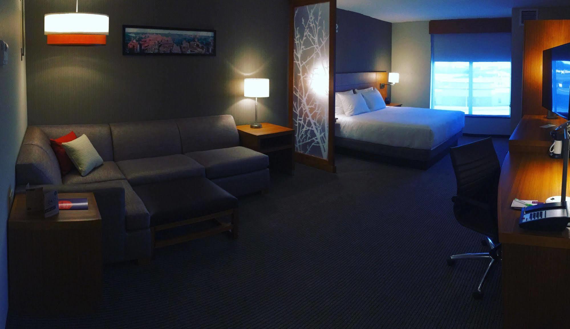 Hyatt Place West Des Moines/Jordan Creek Экстерьер фото