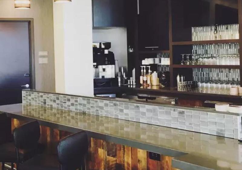 Hyatt Place West Des Moines/Jordan Creek Экстерьер фото